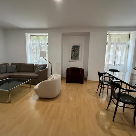 Apartamento Espacioso Piso En Centro Málaga